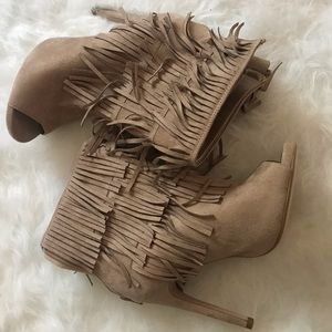 Nude/Tan Suede Fringed heeled booties